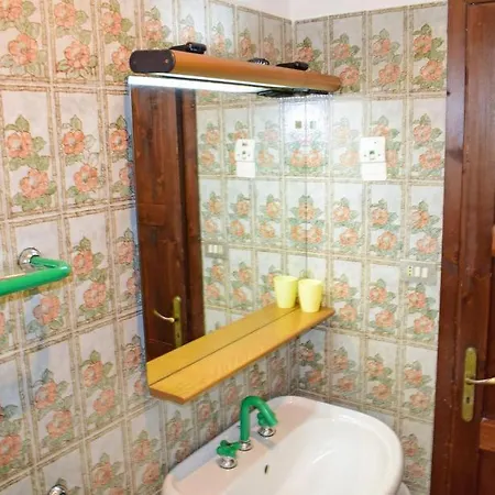 アパート Valeria